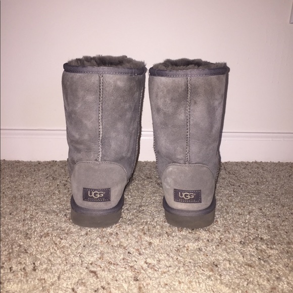 UGG boots - Picture 2 of 2